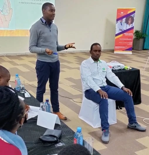 First aid training session